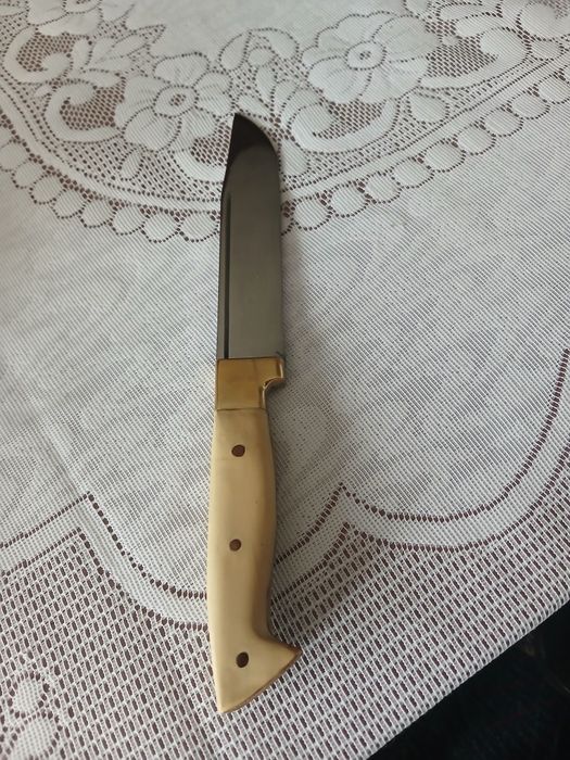 Касапски ловен нож дръжка чемшир
