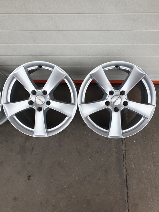 Джанти DEZENT G. За VW AUDI SEAT SKODA Mercedes R17 5x112 ET40 7.5J