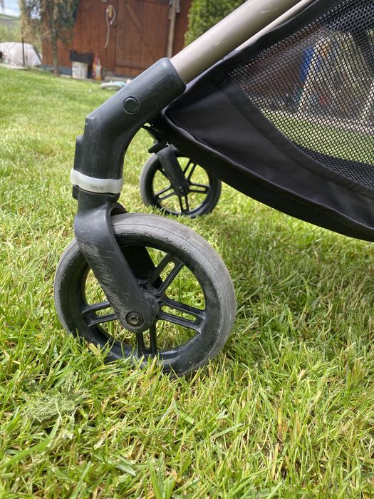 Carucior Cybex Melio Carbon Kaki