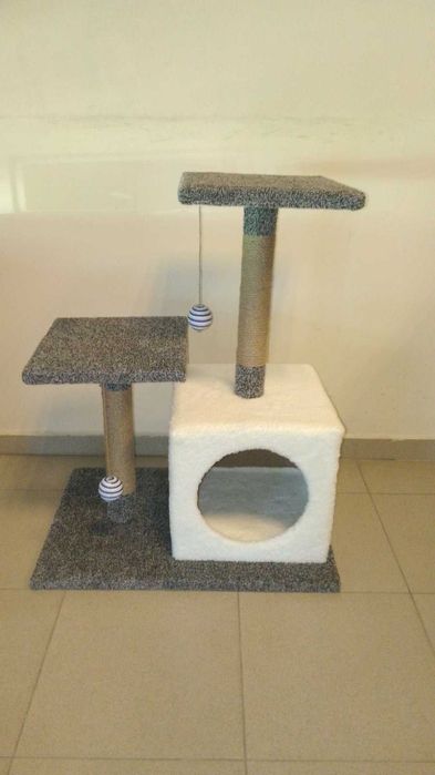 Катерушка-драскалка за котка с къщичка-доставка 7лв