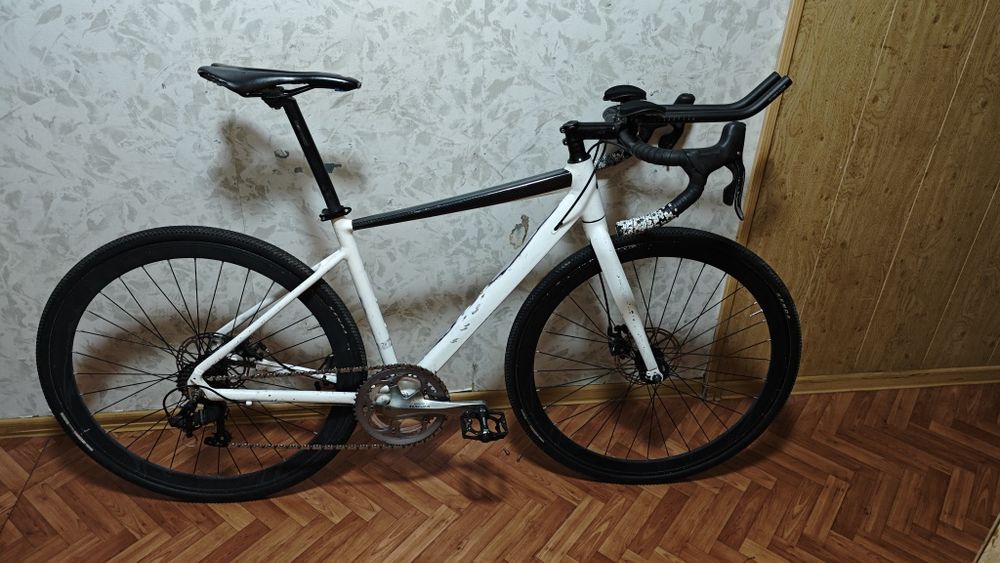 Продам шоссе-циклокросс