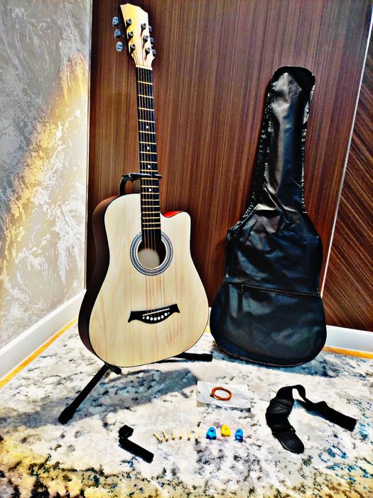 " Faqat 3 Kun " Optom  Narxda  Gitara   + Dastavka bor 40 41 razmer