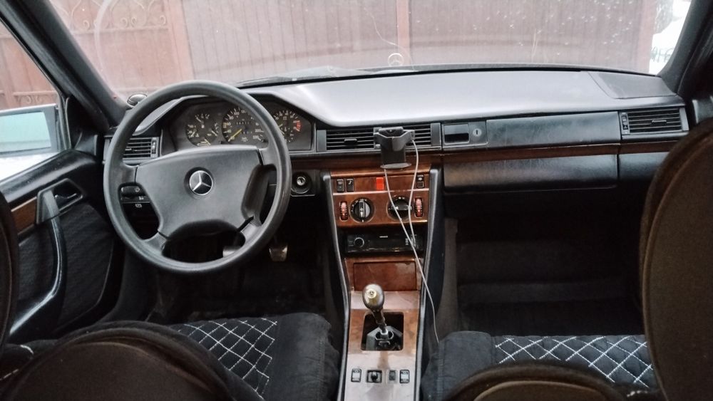 Продам 124 Мерседес