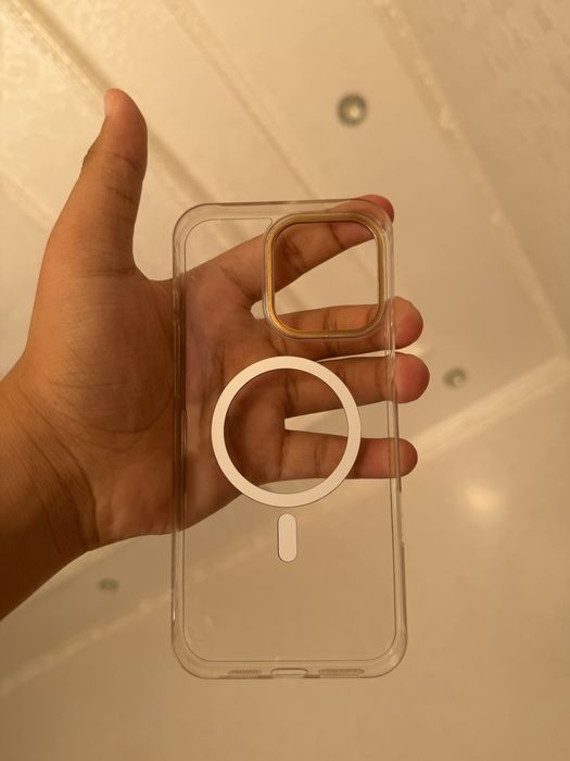 Продаются чехлы для iPhone 16 Pro Max