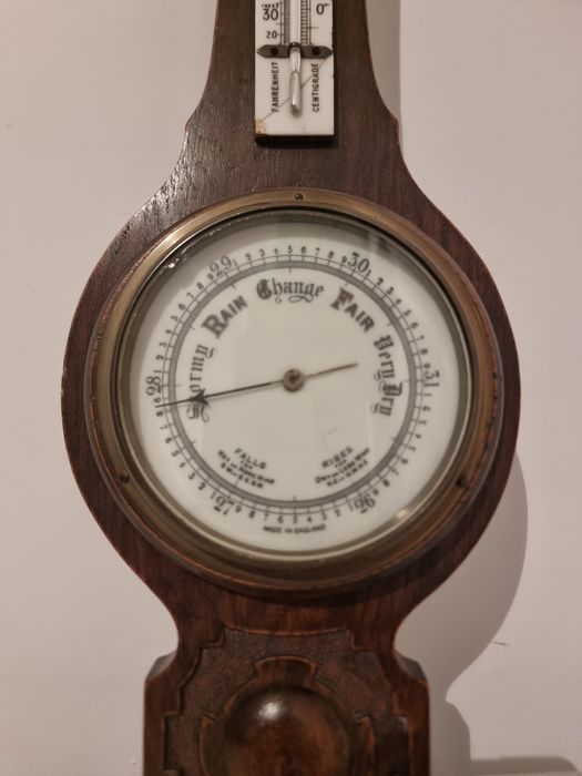 Barometru mural vintage Made in England cu termometru