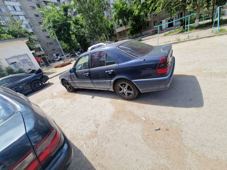 Продам Mercedes c200