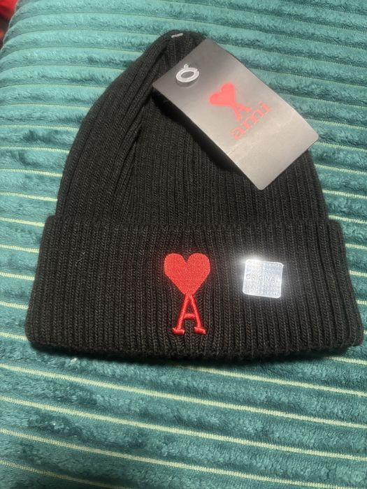 Diferite modele de caciuli