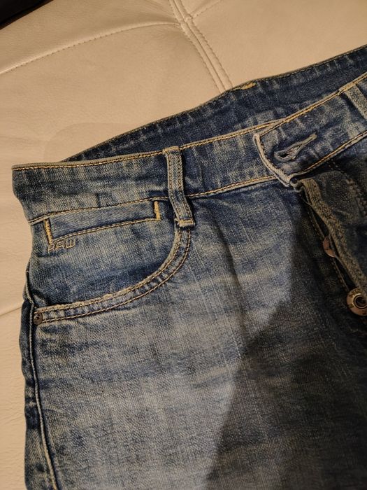 Разпродажба дънки 27