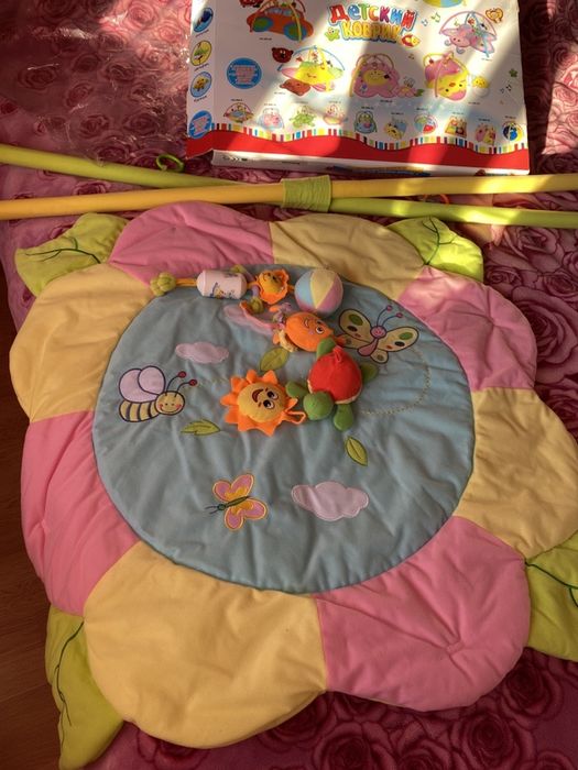 Продам детский развивающий коврик