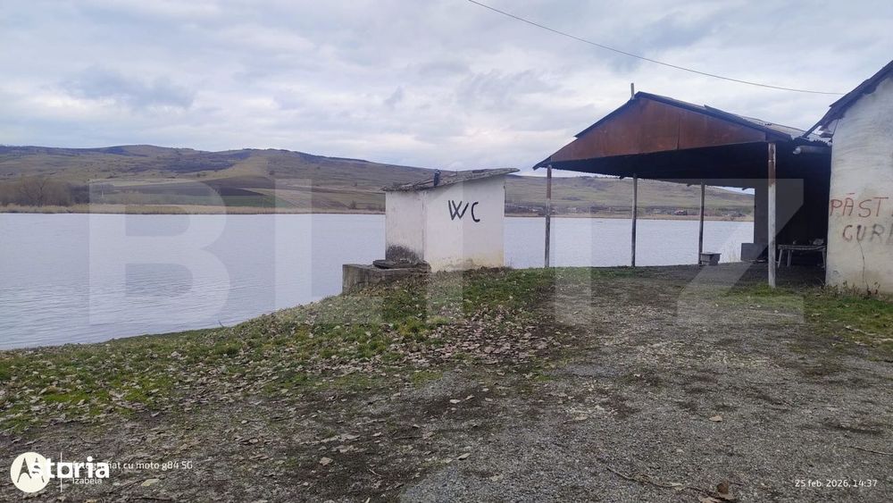 Oportunitate investitionala-Proprietate cu lac privat in Geaca
