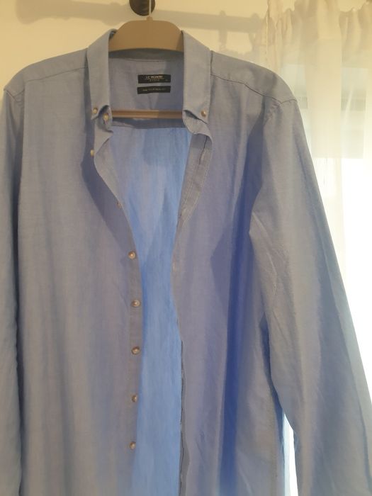 Vând cămăși purtate o singura dată marimea L si XL