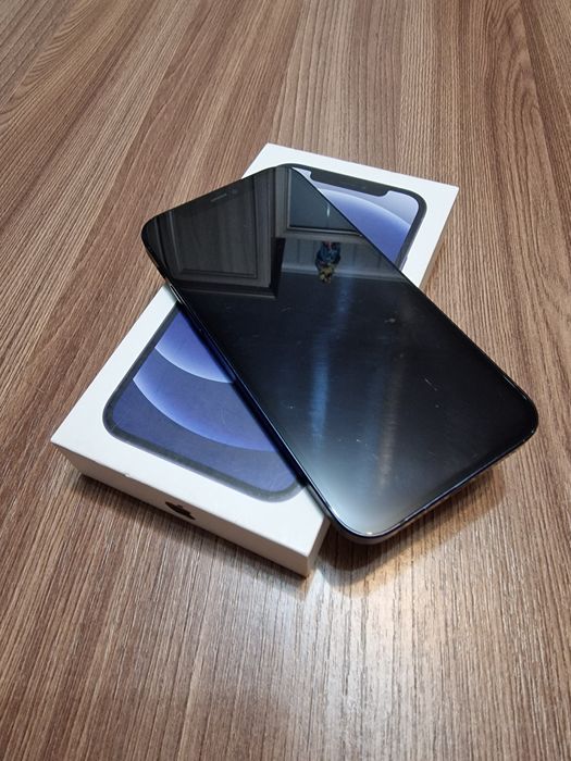 Продам iphone12 64g