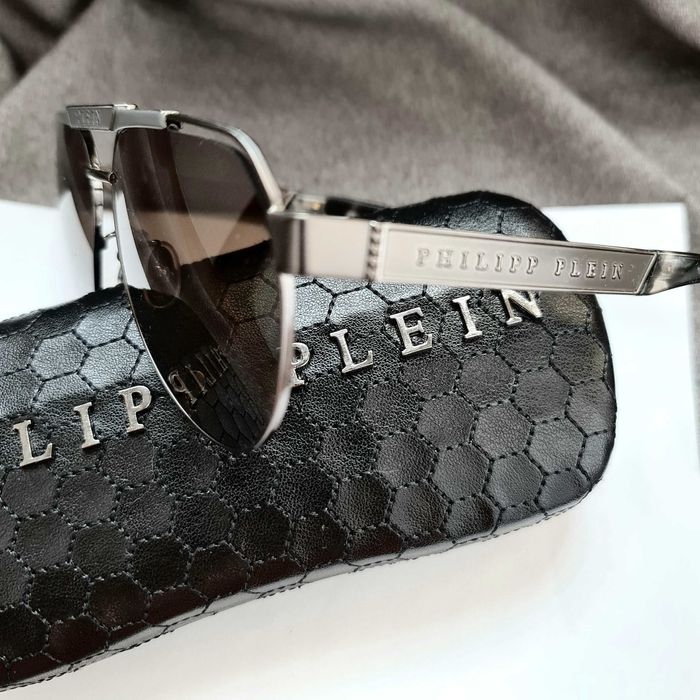 Солнцезащитные очки РР.