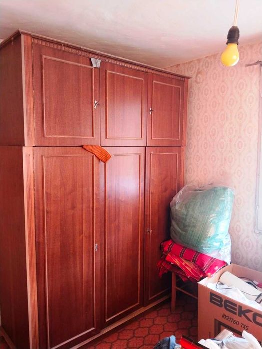 Масивна къща за постояно живеене Расник