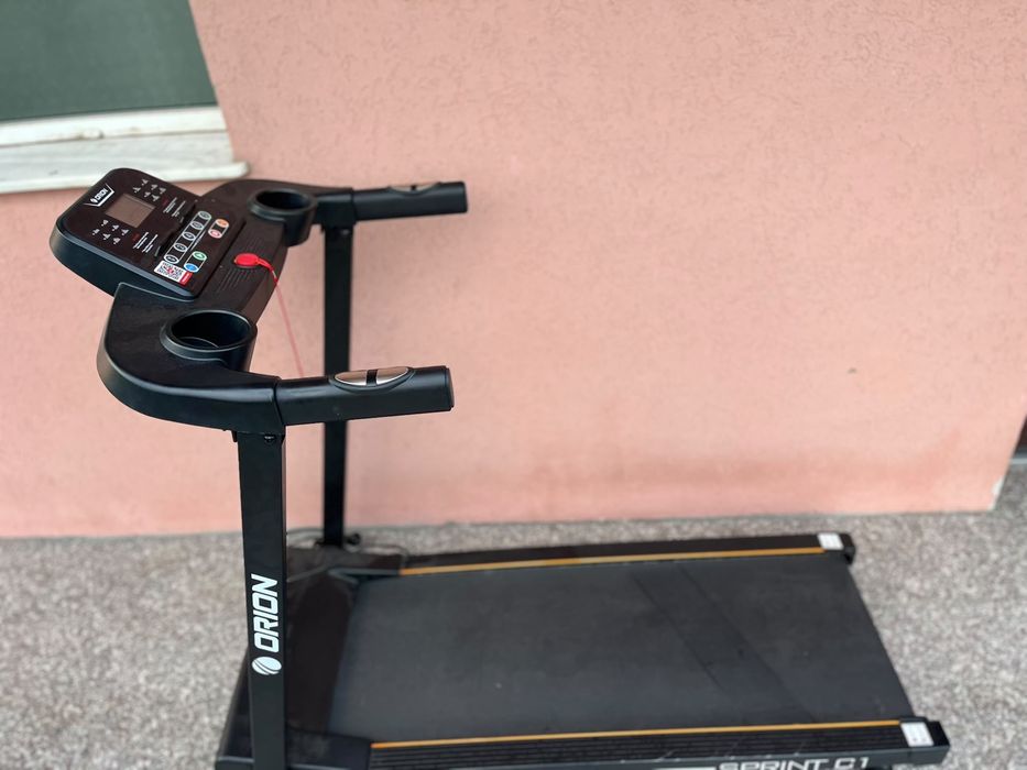Banda de alergat electrica Orion Sprint C1, Negru