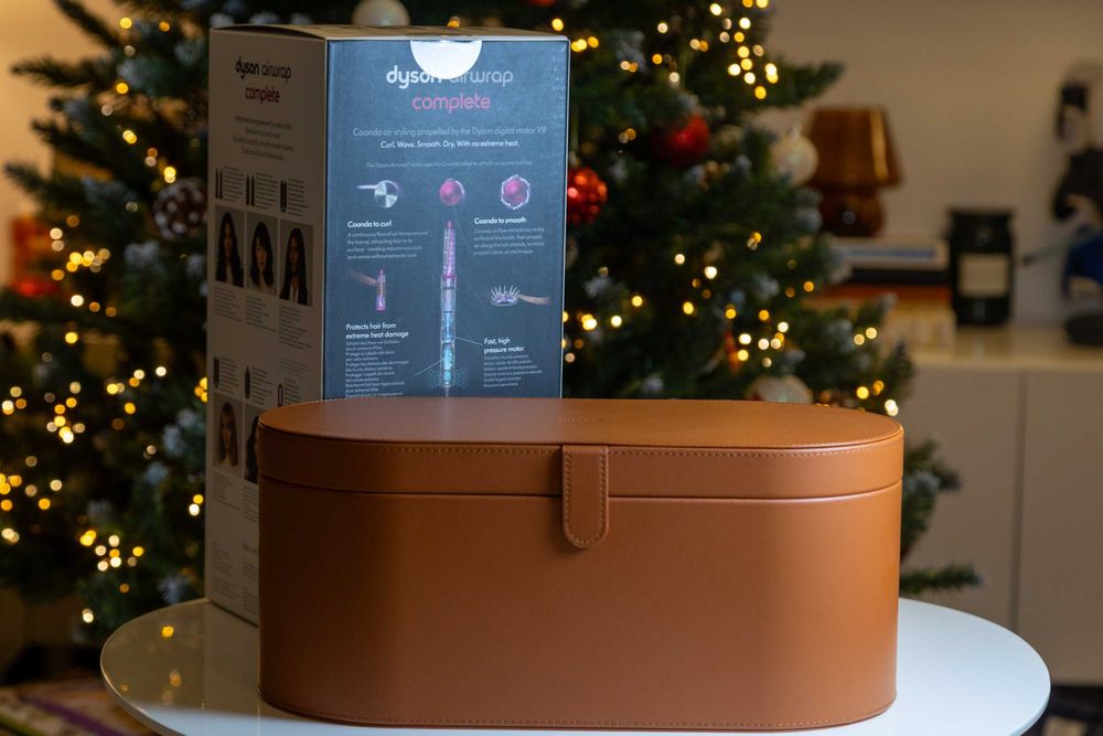 Dyson Airwrap Complete - Set Perie + Ondulator - Stare Impecabilă