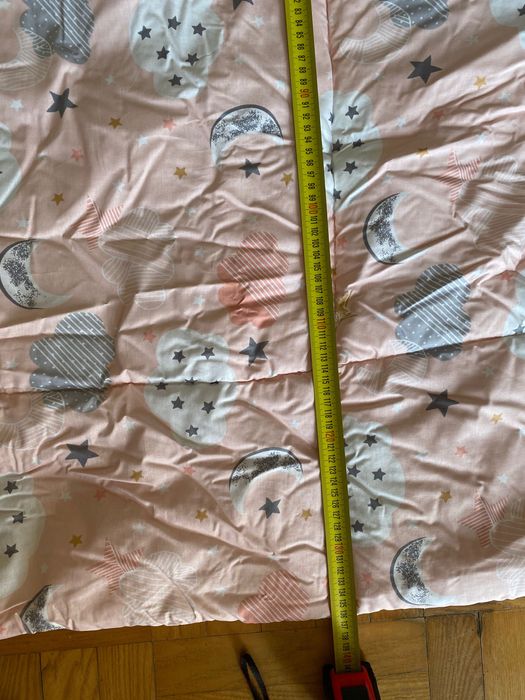 Пухена нова завивка за бебе за кошара