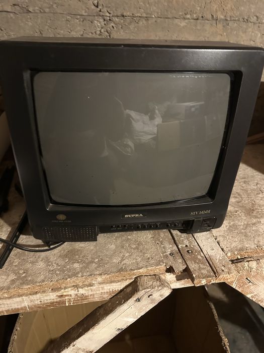 телевизор срочна продается
