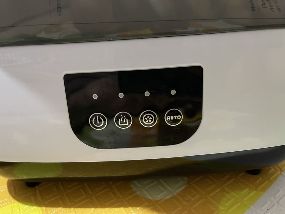 Sterilizator biberoane Dr Browns