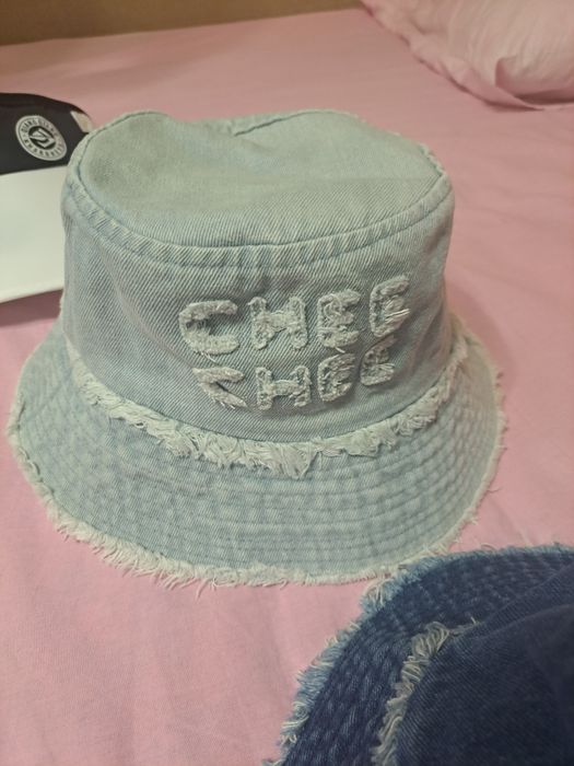 Срочно продам  головные  уборы.