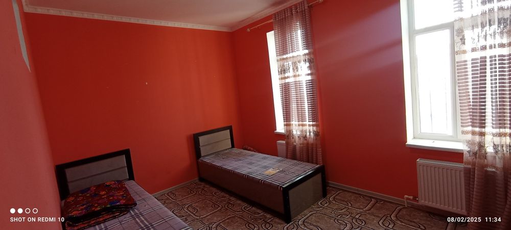 Fargʻona shahar shaxar hokimiyati oldidagi yangi qurilgan 8 qavatli