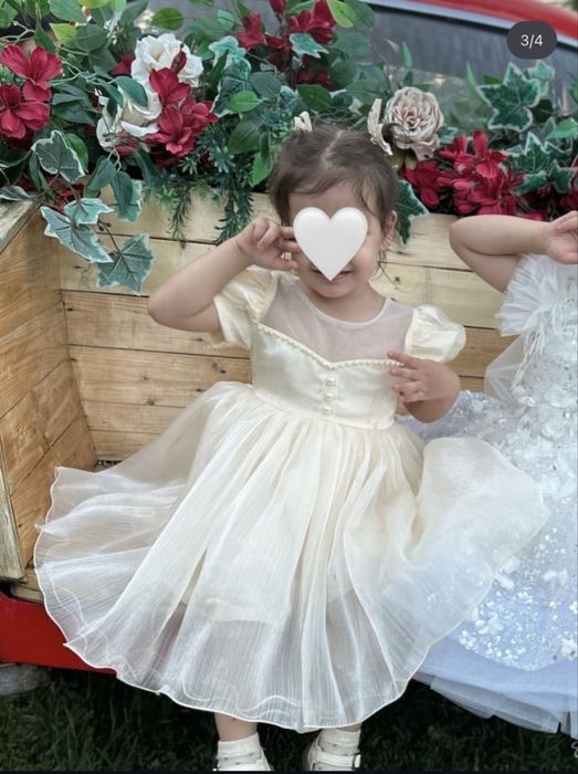 Платья на праздник 2-4 года