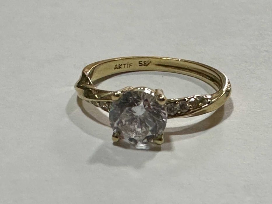 Златен пръстен 14к, 2,52гр