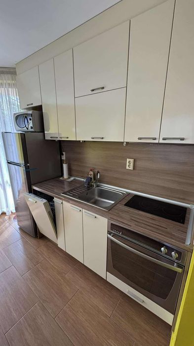 Дава се под наем Двустаен апартамент в Варна, м-т Св. Никола - 55 кв.м за 511 € - Снимка #5