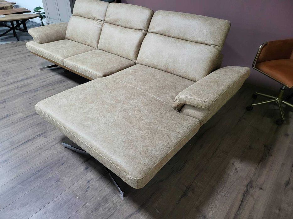 Бежов ъглов диван от плат "Bolsano"