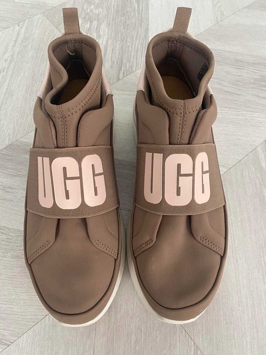 Дамски спортно елегенатни обувки сникърси UGG номер 37