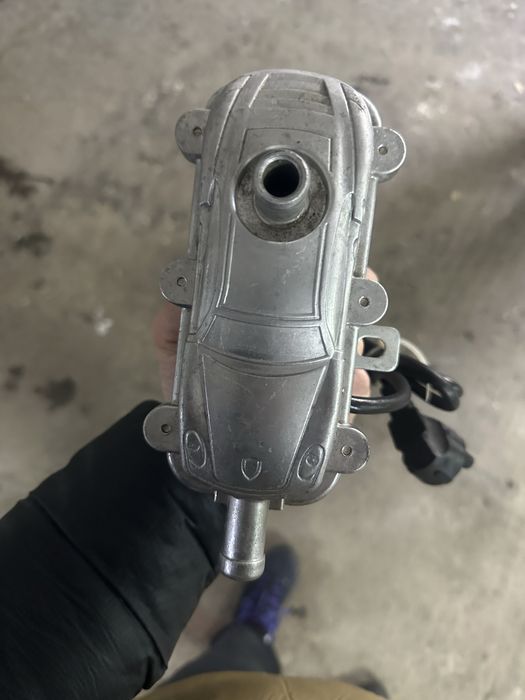 Продам подогреватель даигаьеля