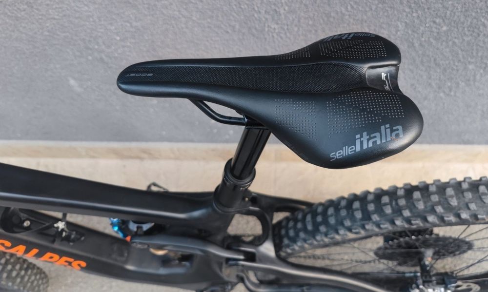 Карбонов Електрически Велосипед 29 Transalpes 16.5кг Full Fox Kashima