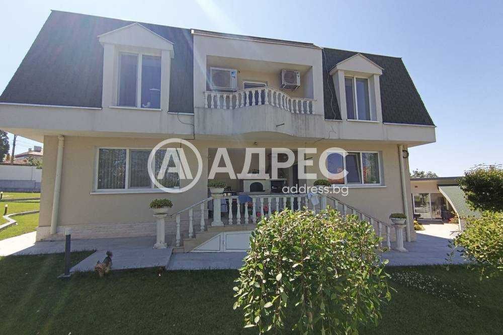 Продава се Къща в Разград, Житница - 463 кв.м за 1404 €/кв.м - Снимка #2