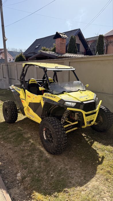 Polaris rzr 1000