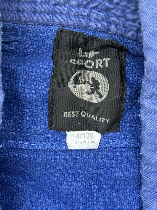 Продаеться кимано