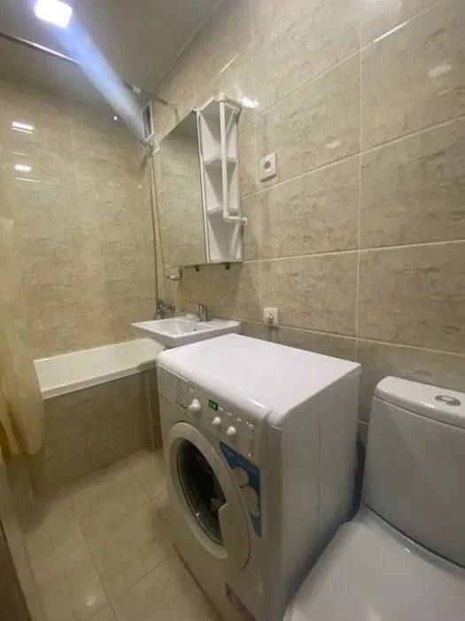 Ул.Бабура 2-х комнатная квартира, 50м2.ор.Пед.Институт.