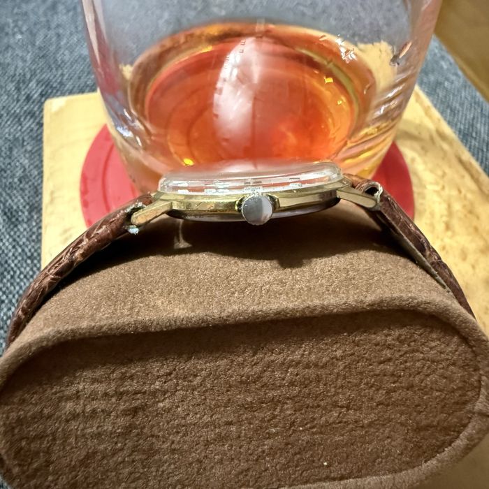 Ceas Junghas  Meister