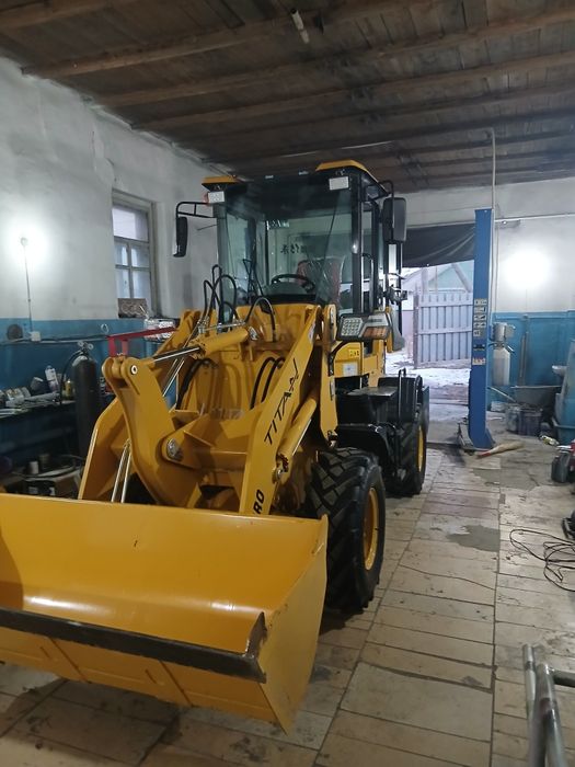 Продам новый погрузчик