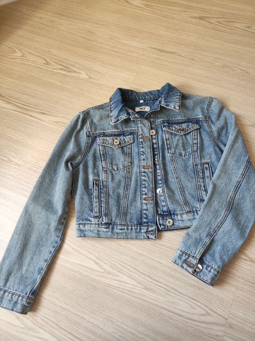 Джинсовая куртка