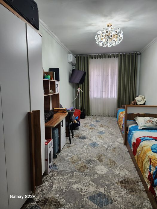 85kv .m 3xonalik uy sotiladi Sergli 16 a remont mebil kanisaner glam