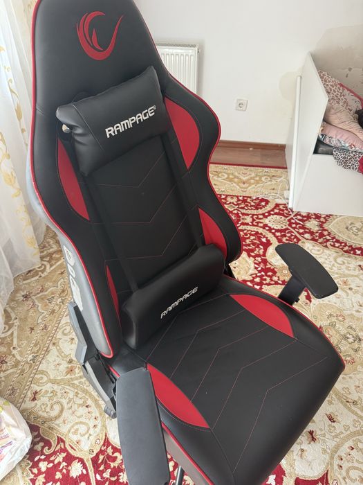 Продам компьютерное кресло