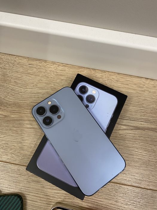 Продам iPhone 13 Pro