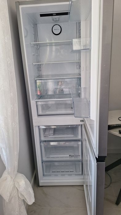 Combina frigorifica Beko