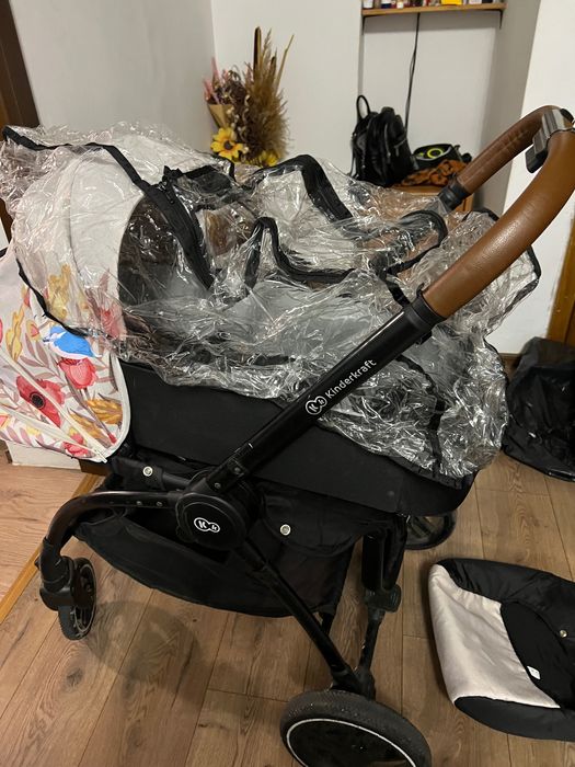 Vând carucio2in1kindercraf în stare f buna