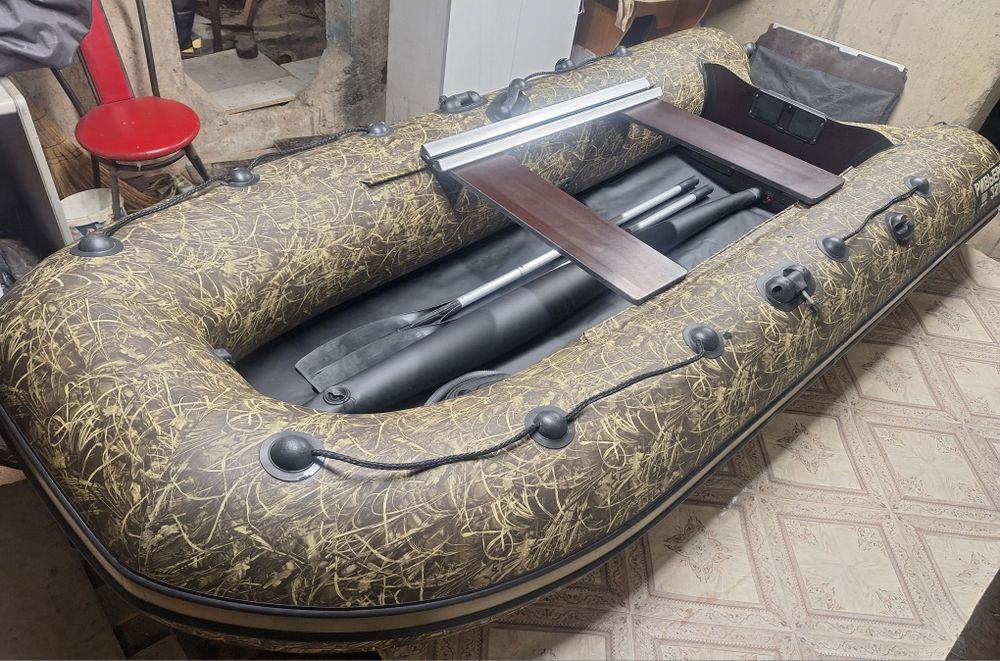 Лодка РИВЕРА 320СК