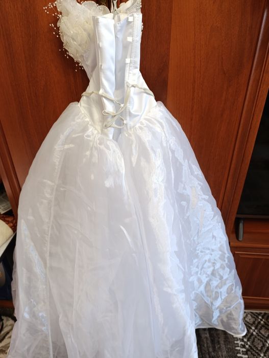 Продам свадебное платье