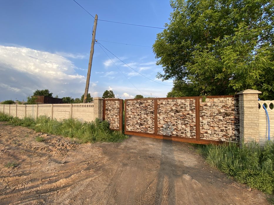 Продам большой теплый дом