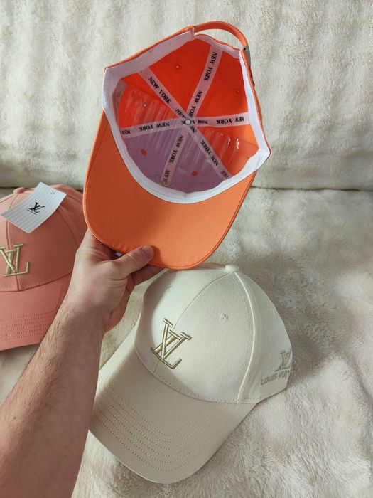 Șapcă LV Louis Vuitton, preț pe bucata