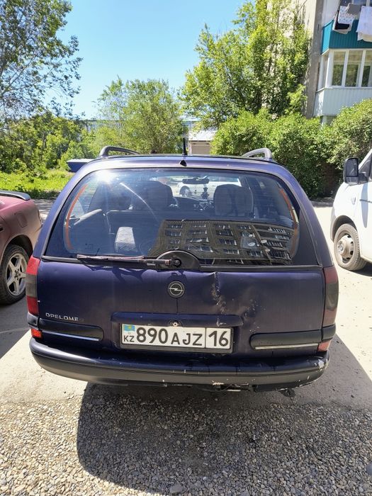 Opel omega b caravan