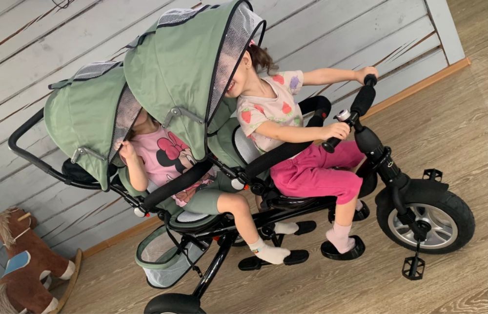 Продам велосипед  для двойни или погодок